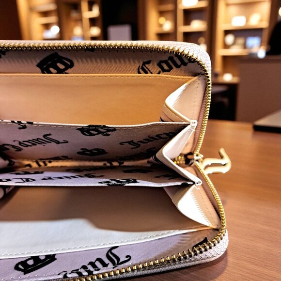 Juicy Couture Girls Only Dusty Blush Pink Zip Around Wallet NWOT - Picture 7 of 9